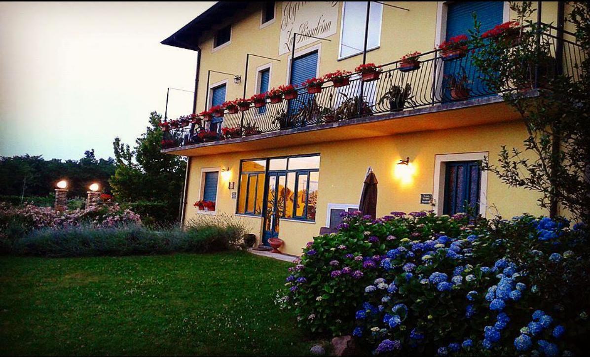 Agriturismo La Biandrina Carpignano Sesia Exterior photo